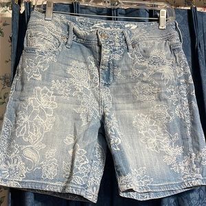 Seven7 jean shorts